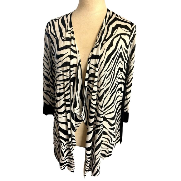 Chico's Vicki Cardigan Draped Open Front Sweater Abstract Black White Zebra  1/M - Picture 3 of 9